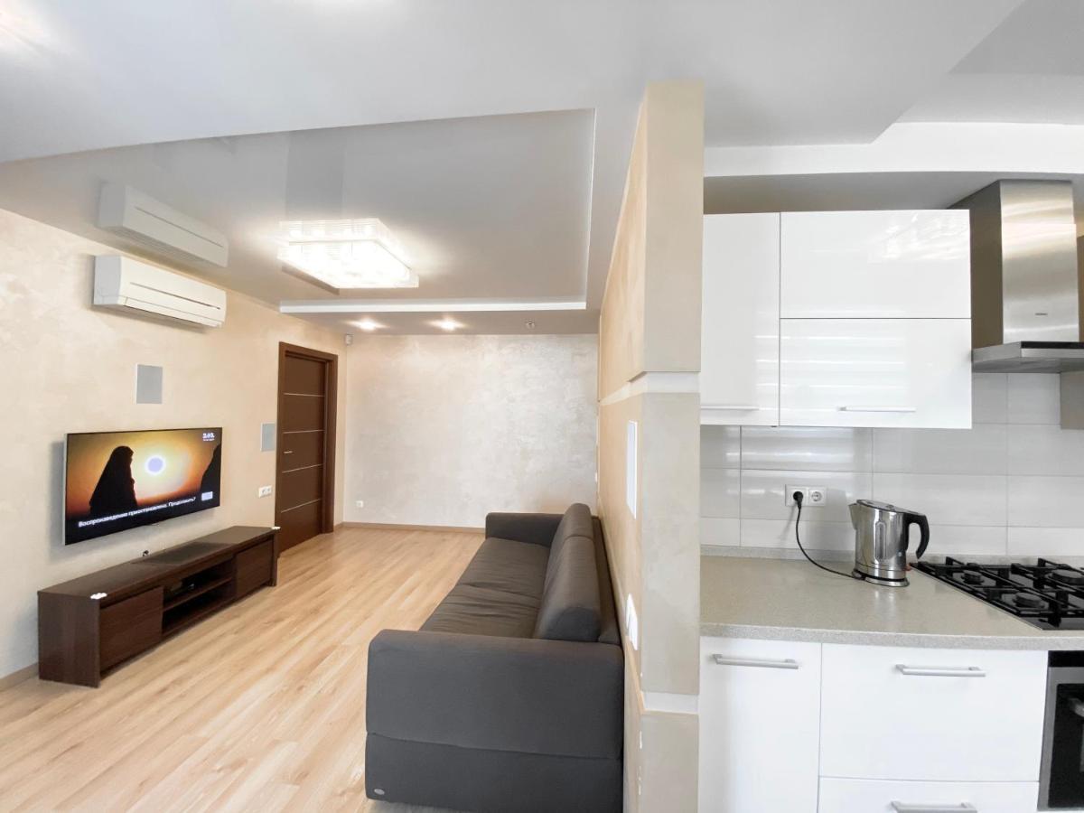 2-Bedroom Apartment Most City Area, Ekaterynoslav Square Dnipro Exteriör bild