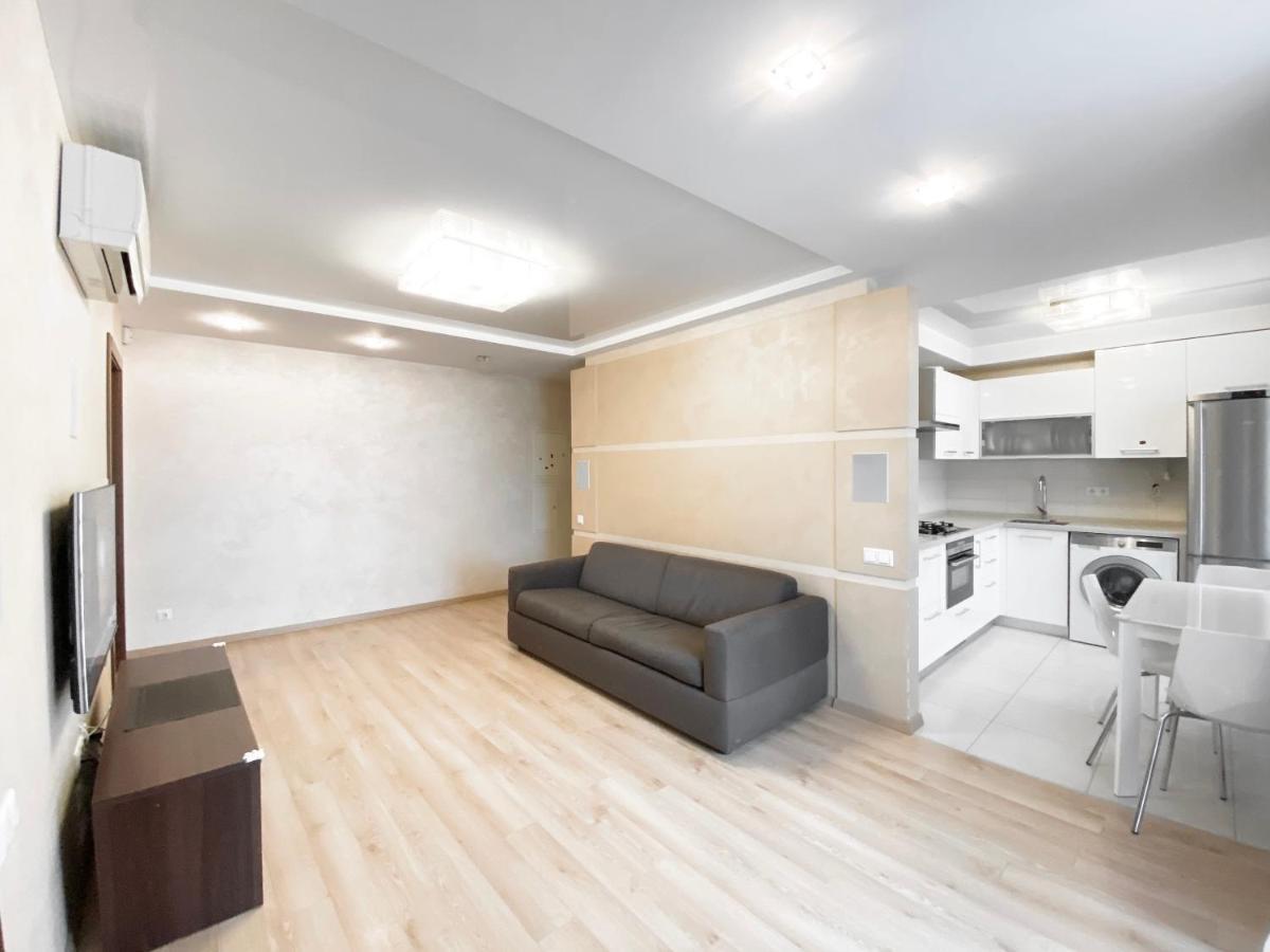 2-Bedroom Apartment Most City Area, Ekaterynoslav Square Dnipro Exteriör bild