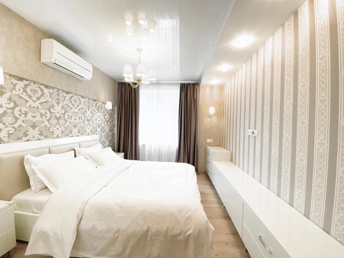 2-Bedroom Apartment Most City Area, Ekaterynoslav Square Dnipro Exteriör bild