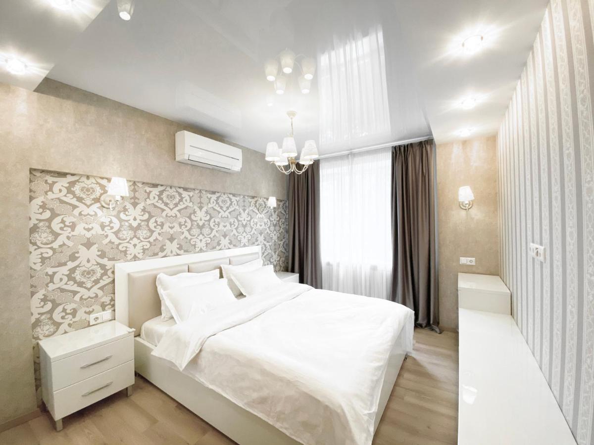2-Bedroom Apartment Most City Area, Ekaterynoslav Square Dnipro Exteriör bild